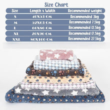 Load image into Gallery viewer, WARM PET BLANKET PAD CAT DOG BED SOFT FLEECE MAT WARM THERMAL RUG Pet Beds   Bring A Touch of Warmth To Your Pet in The Winter
